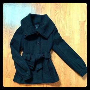 H&M Black Coat. Size 6. Like new! No tags.